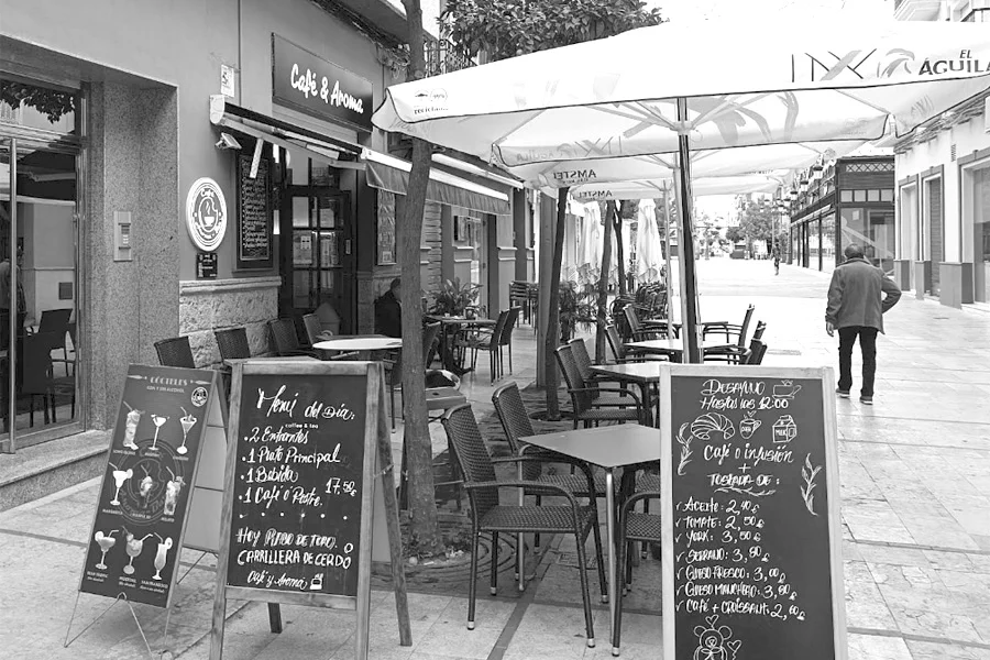 bar zona turistica gandia